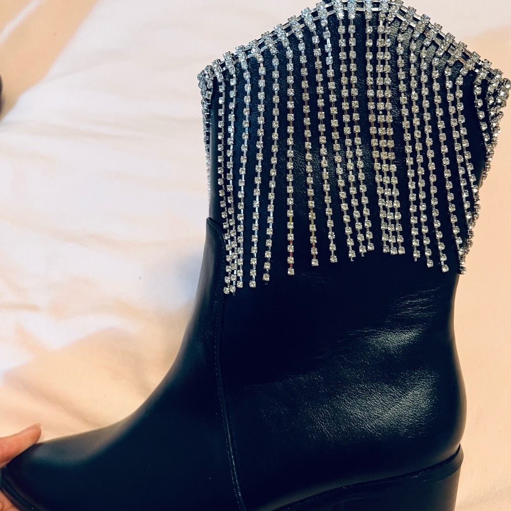 Black and rhinestone cowboy boots - Picture 3 of 4